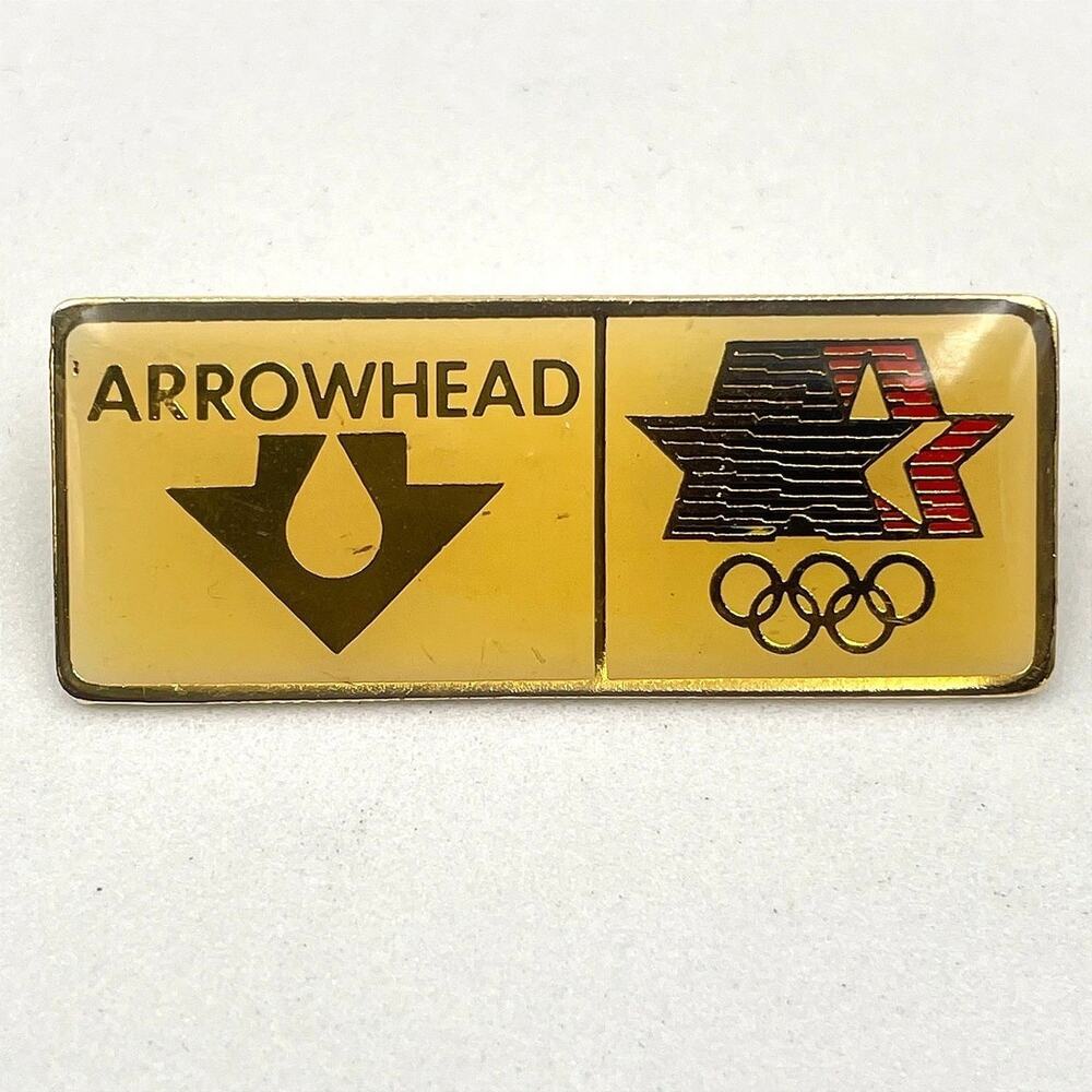 Vintage 1980 LAOLY Arco Olympics Classic Gold-Tone Arrowhead Water Lapel Pin 80s